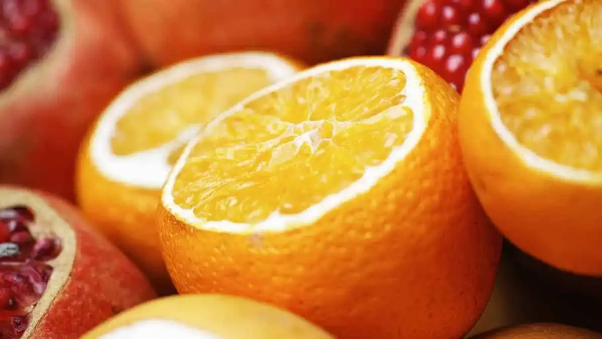 A list of top 30 foods high in vitamin C.