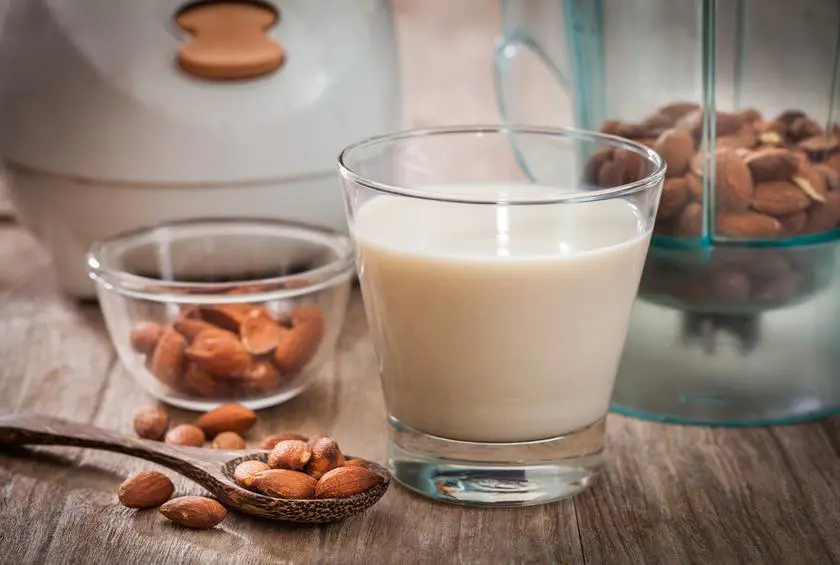Almond Milk from 15 Foods Full of Vitamin D and Why You ...
