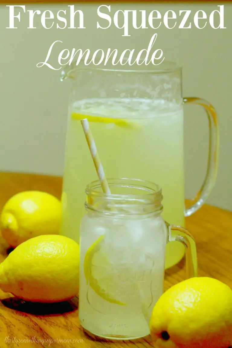 Easy Fresh Squeezed Lemonade Recipe