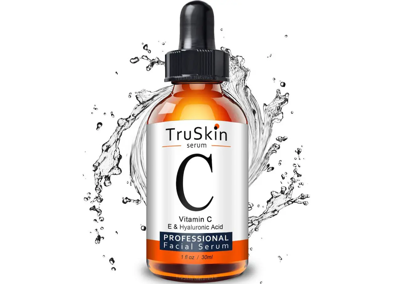 The 6 Best Vitamin C Serums To Fade Dark Spots From Sun Exposure And Acne